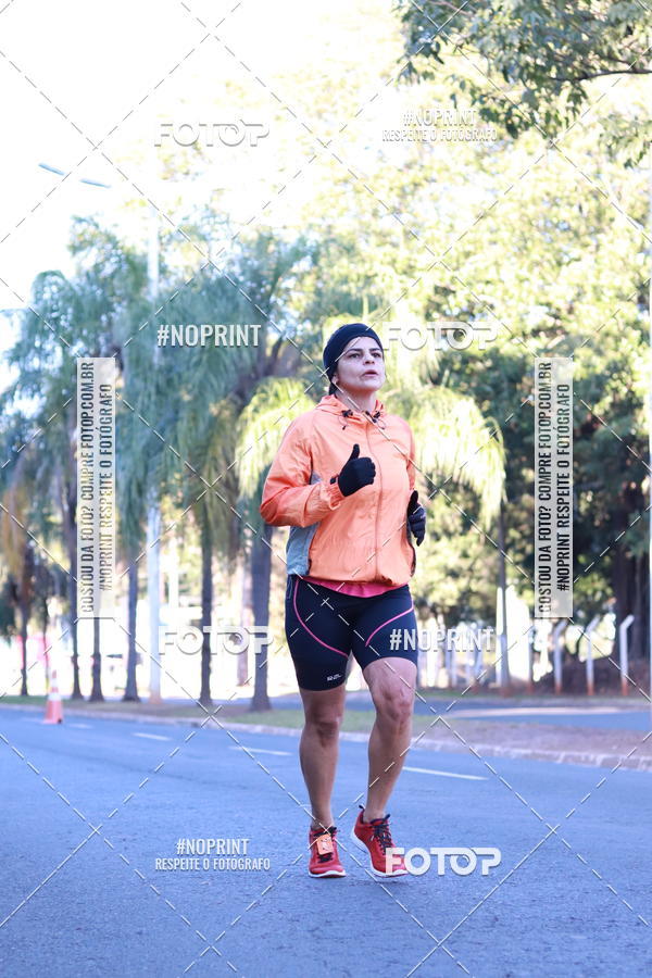 Buy your photos of the event14 Corrida Seven RioPreto Shopping Center on Fotop