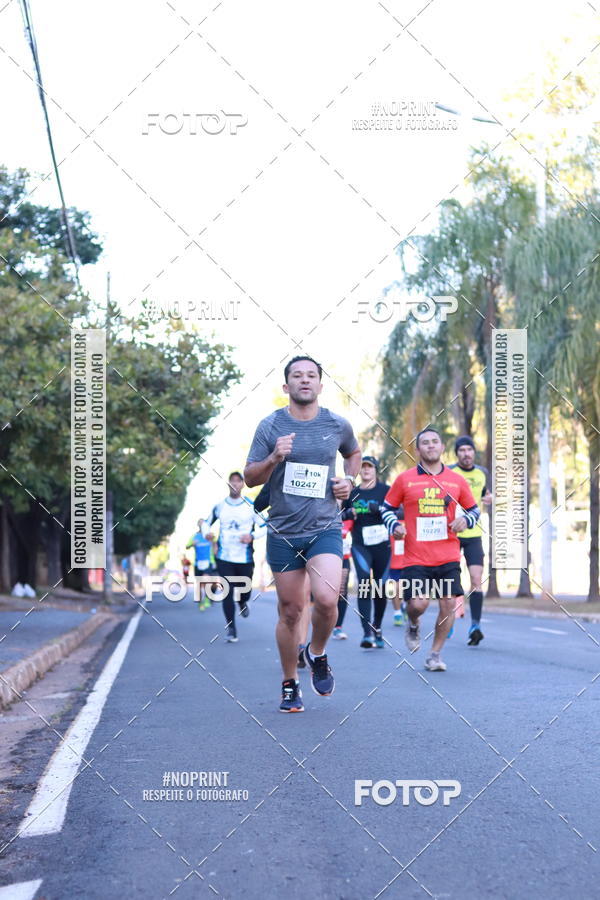 Buy your photos of the event14 Corrida Seven RioPreto Shopping Center on Fotop