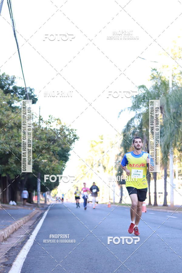 Buy your photos of the event14 Corrida Seven RioPreto Shopping Center on Fotop
