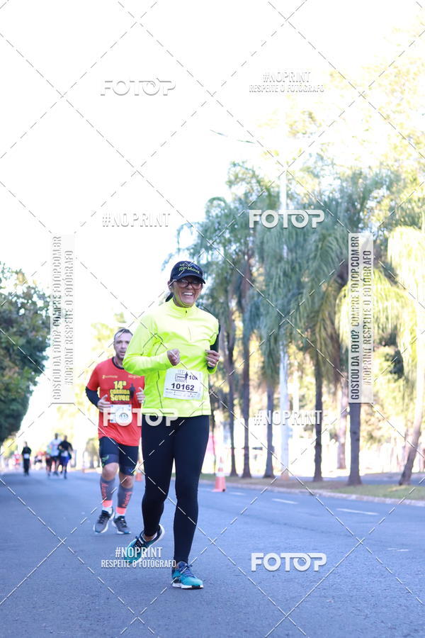 Buy your photos of the event14 Corrida Seven RioPreto Shopping Center on Fotop