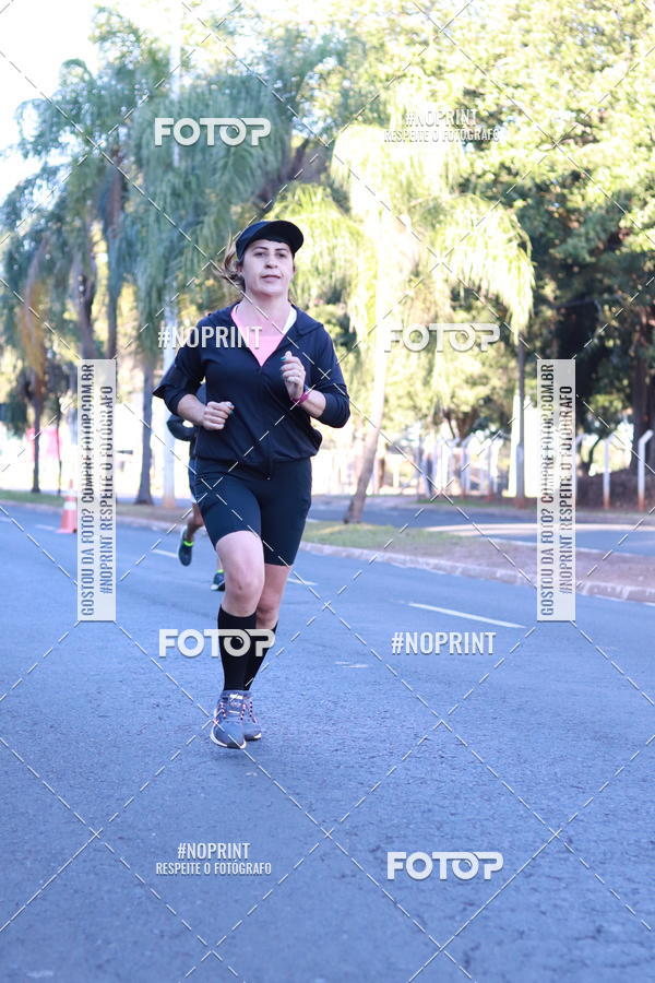 Buy your photos of the event14 Corrida Seven RioPreto Shopping Center on Fotop