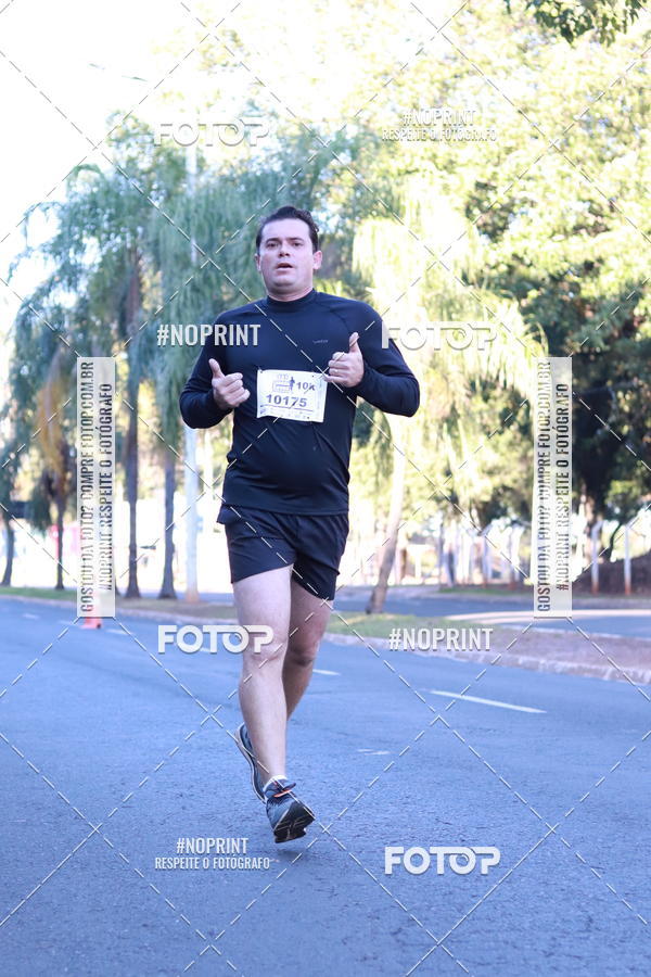 Buy your photos of the event14 Corrida Seven RioPreto Shopping Center on Fotop