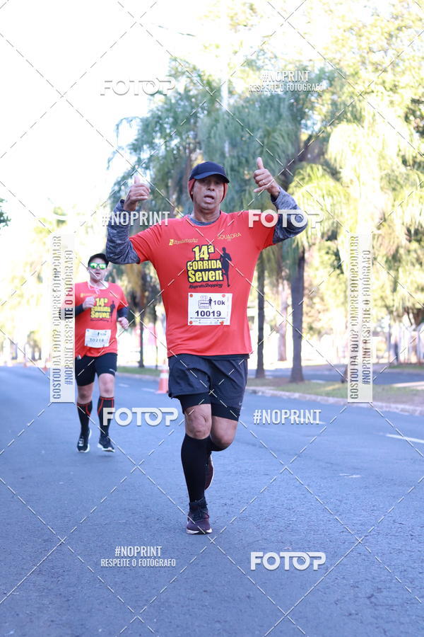 Buy your photos of the event14 Corrida Seven RioPreto Shopping Center on Fotop