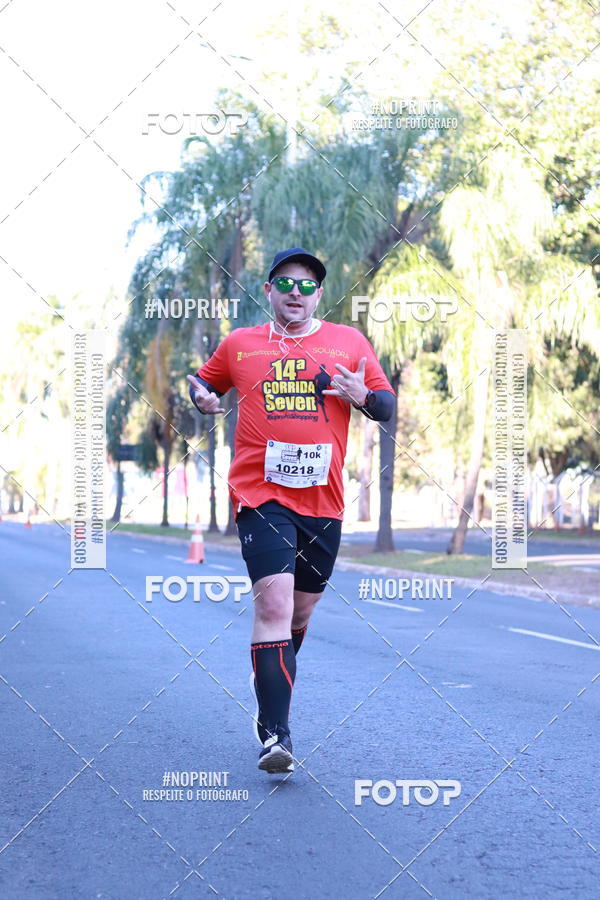 Buy your photos of the event14 Corrida Seven RioPreto Shopping Center on Fotop