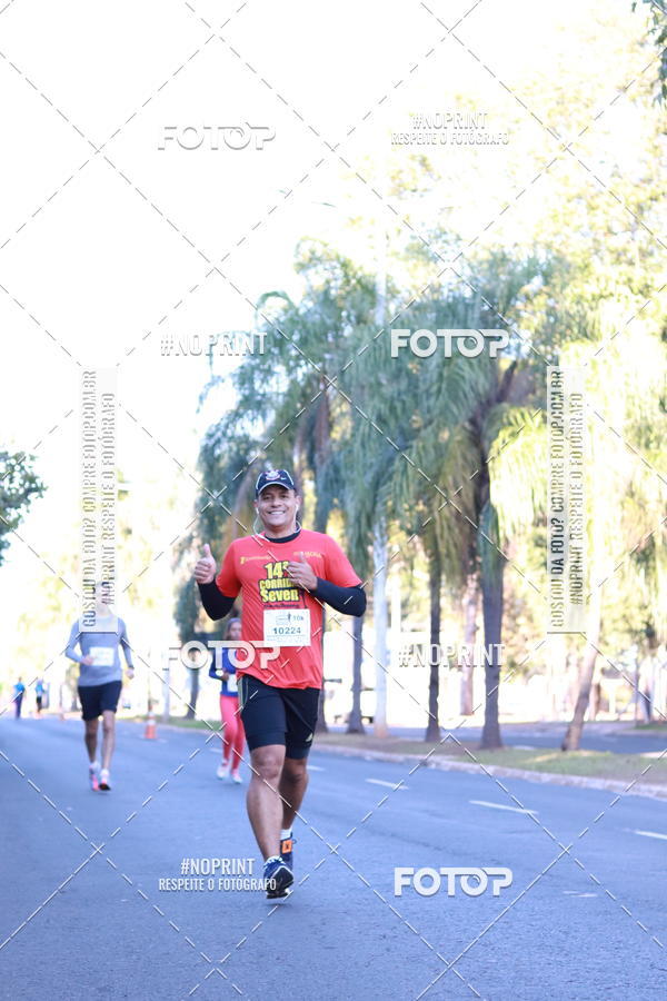 Buy your photos of the event14 Corrida Seven RioPreto Shopping Center on Fotop