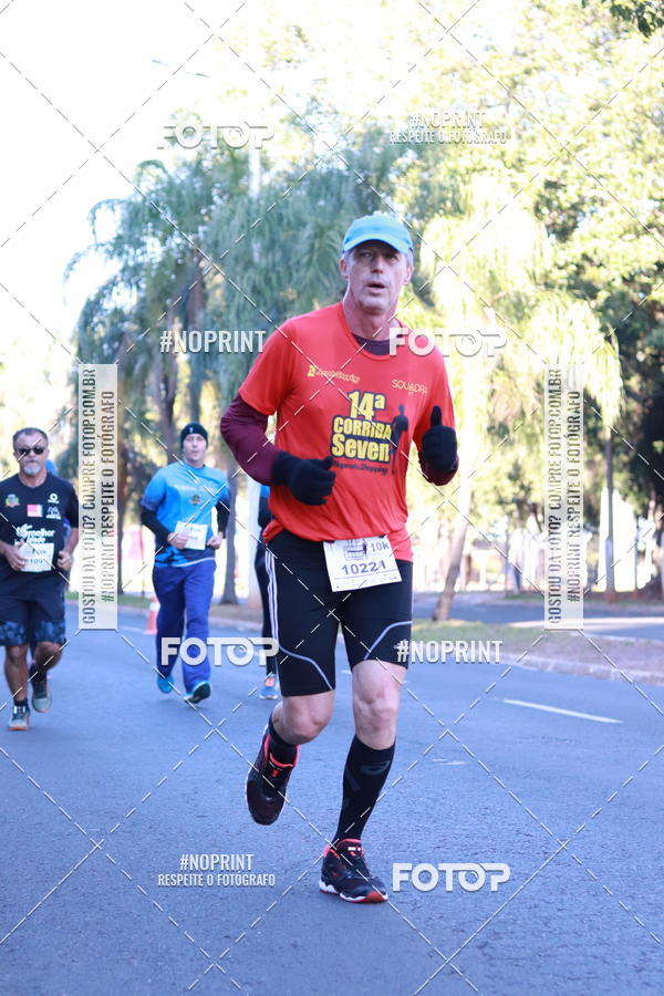 Buy your photos of the event14 Corrida Seven RioPreto Shopping Center on Fotop