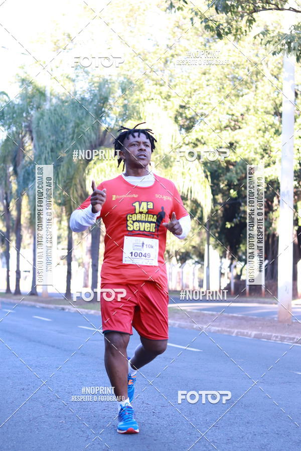 Buy your photos of the event14 Corrida Seven RioPreto Shopping Center on Fotop