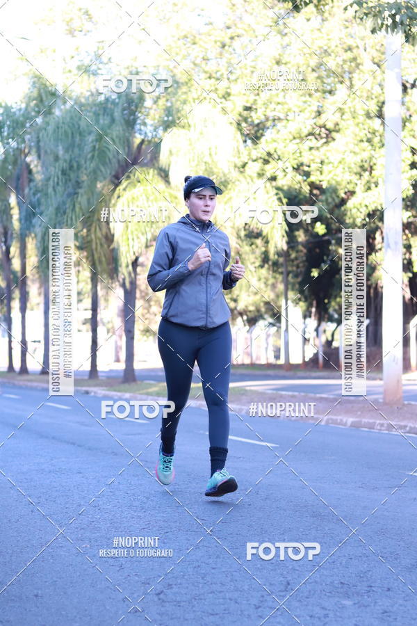 Buy your photos of the event14 Corrida Seven RioPreto Shopping Center on Fotop