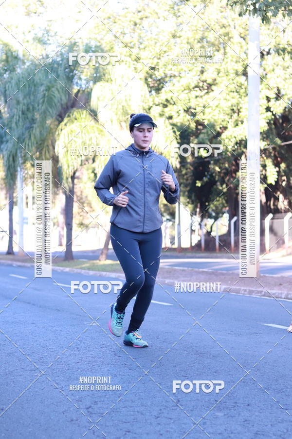 Buy your photos of the event14 Corrida Seven RioPreto Shopping Center on Fotop