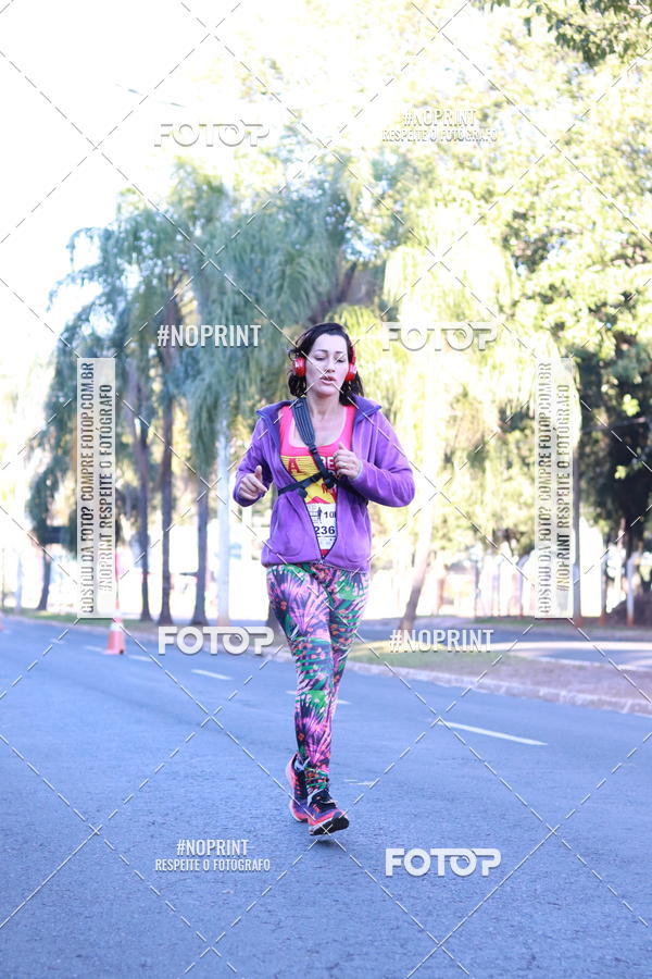 Buy your photos of the event14 Corrida Seven RioPreto Shopping Center on Fotop