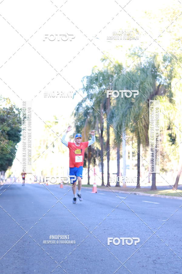 Buy your photos of the event14 Corrida Seven RioPreto Shopping Center on Fotop