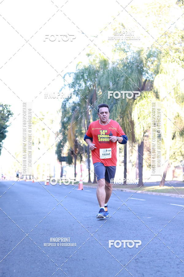 Buy your photos of the event14 Corrida Seven RioPreto Shopping Center on Fotop