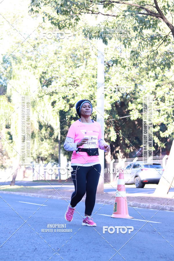 Buy your photos of the event14 Corrida Seven RioPreto Shopping Center on Fotop