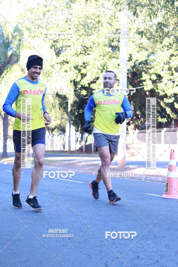 Buy your photos of the event14 Corrida Seven RioPreto Shopping Center on Fotop