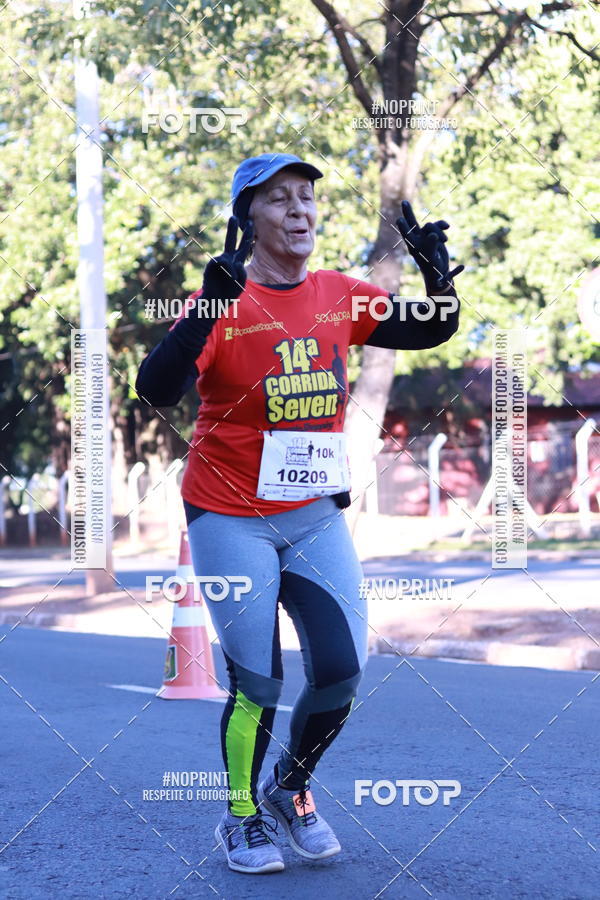 Buy your photos of the event14 Corrida Seven RioPreto Shopping Center on Fotop