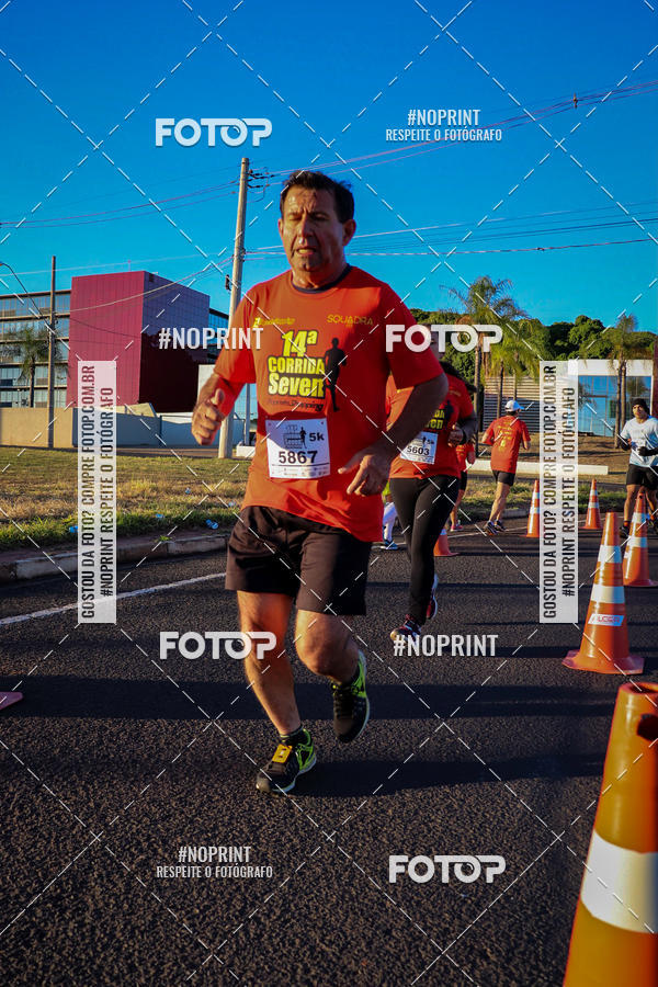 Buy your photos of the event14 Corrida Seven RioPreto Shopping Center on Fotop