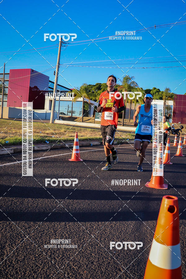 Buy your photos of the event14 Corrida Seven RioPreto Shopping Center on Fotop