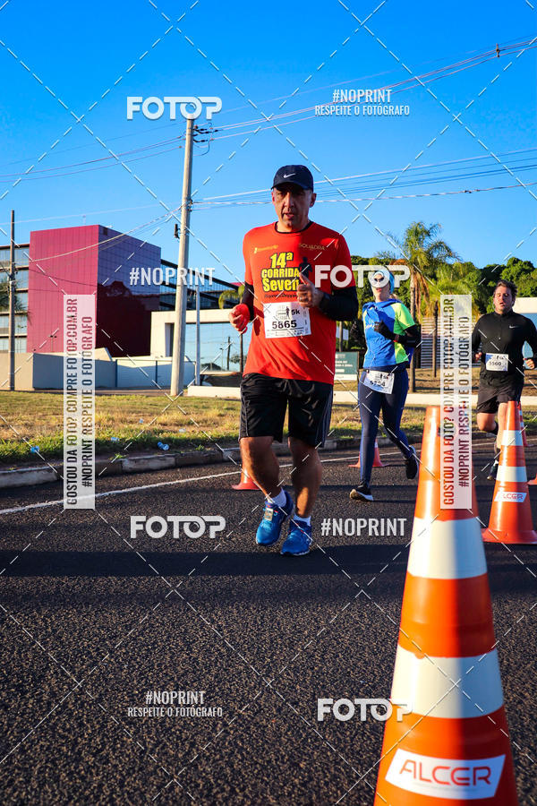 Buy your photos of the event14 Corrida Seven RioPreto Shopping Center on Fotop