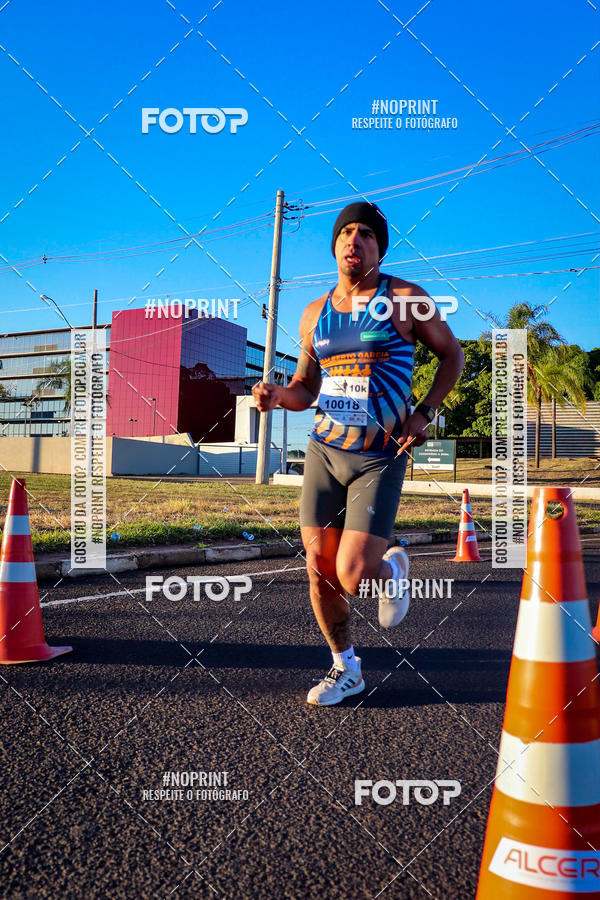 Buy your photos of the event14 Corrida Seven RioPreto Shopping Center on Fotop