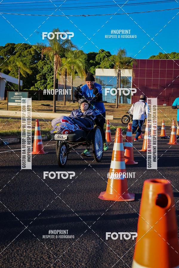 Buy your photos of the event14 Corrida Seven RioPreto Shopping Center on Fotop