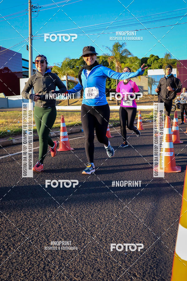 Buy your photos of the event14 Corrida Seven RioPreto Shopping Center on Fotop