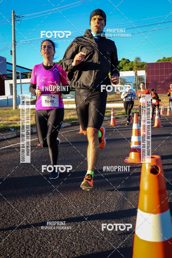 Buy your photos of the event14 Corrida Seven RioPreto Shopping Center on Fotop
