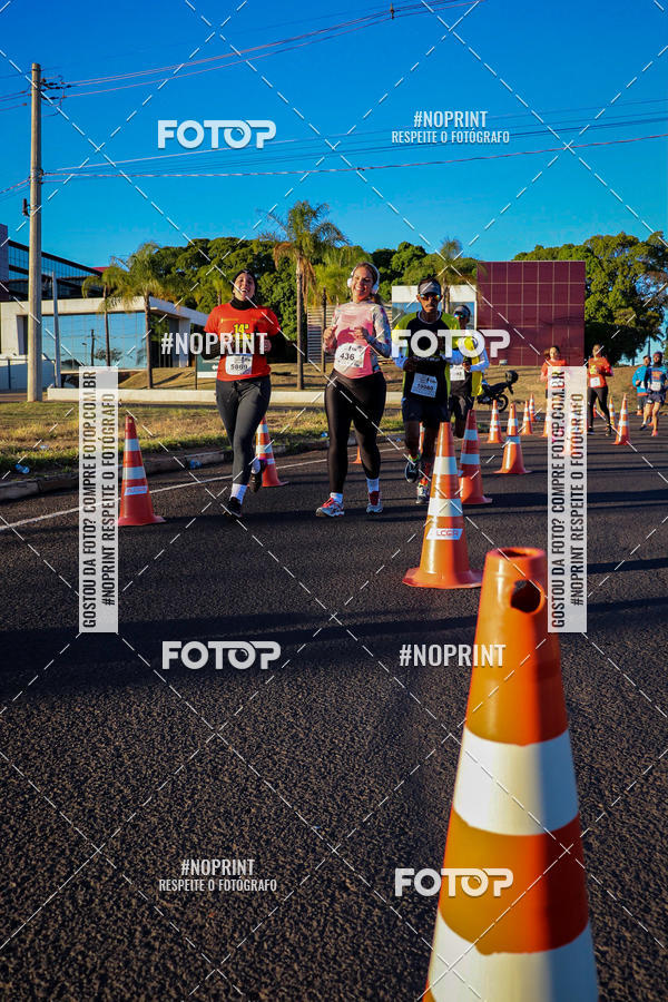 Buy your photos of the event14 Corrida Seven RioPreto Shopping Center on Fotop