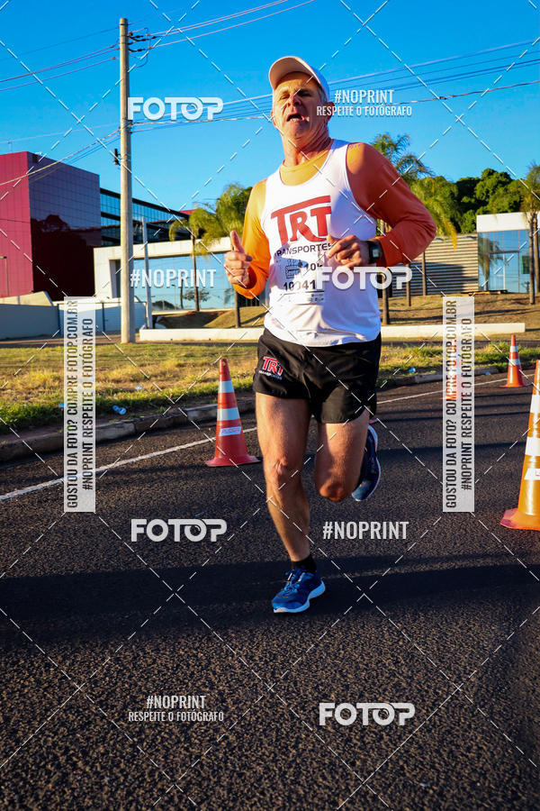 Buy your photos of the event14 Corrida Seven RioPreto Shopping Center on Fotop
