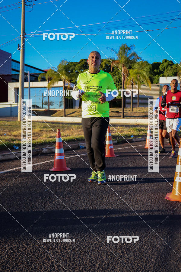 Buy your photos of the event14 Corrida Seven RioPreto Shopping Center on Fotop