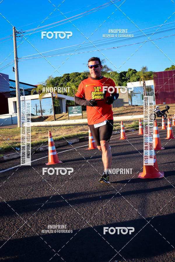 Buy your photos of the event14 Corrida Seven RioPreto Shopping Center on Fotop
