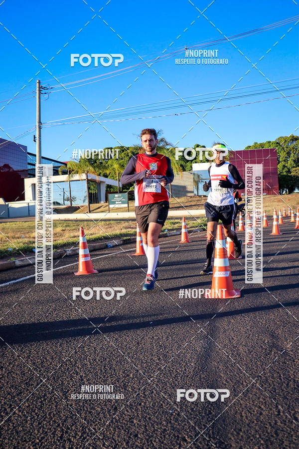 Buy your photos of the event14 Corrida Seven RioPreto Shopping Center on Fotop