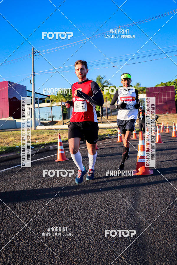 Buy your photos of the event14 Corrida Seven RioPreto Shopping Center on Fotop