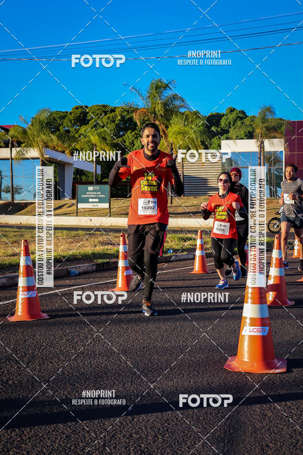 Buy your photos of the event14 Corrida Seven RioPreto Shopping Center on Fotop