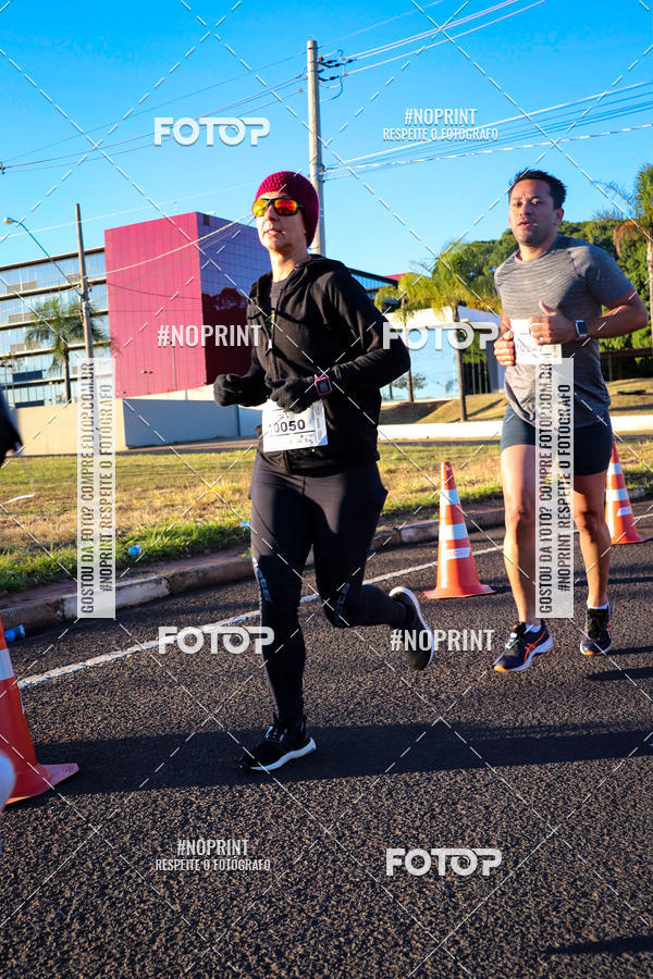 Buy your photos of the event14 Corrida Seven RioPreto Shopping Center on Fotop