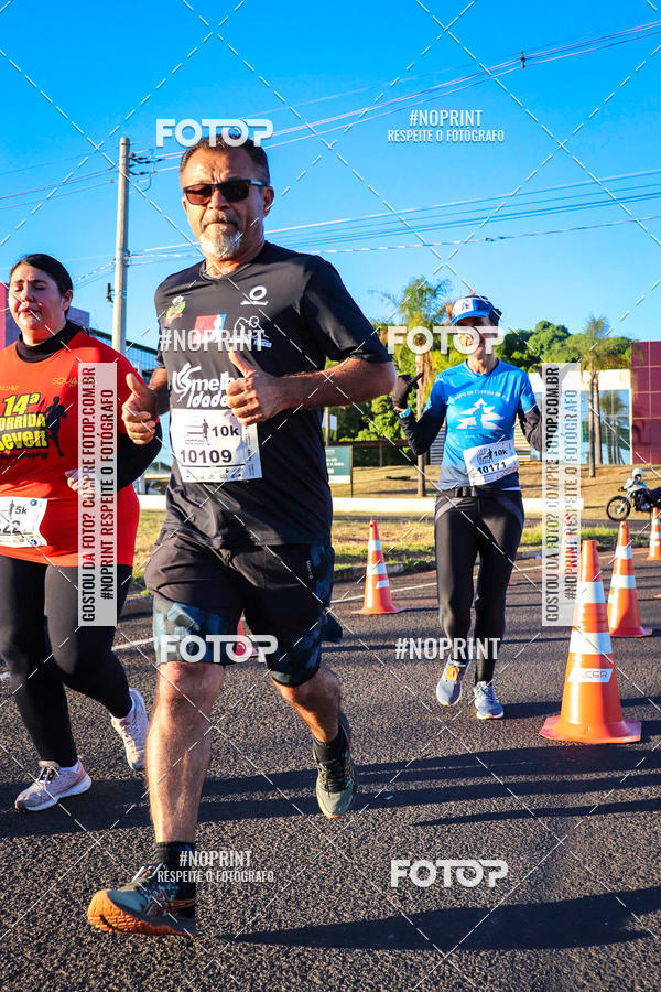 Buy your photos of the event14 Corrida Seven RioPreto Shopping Center on Fotop