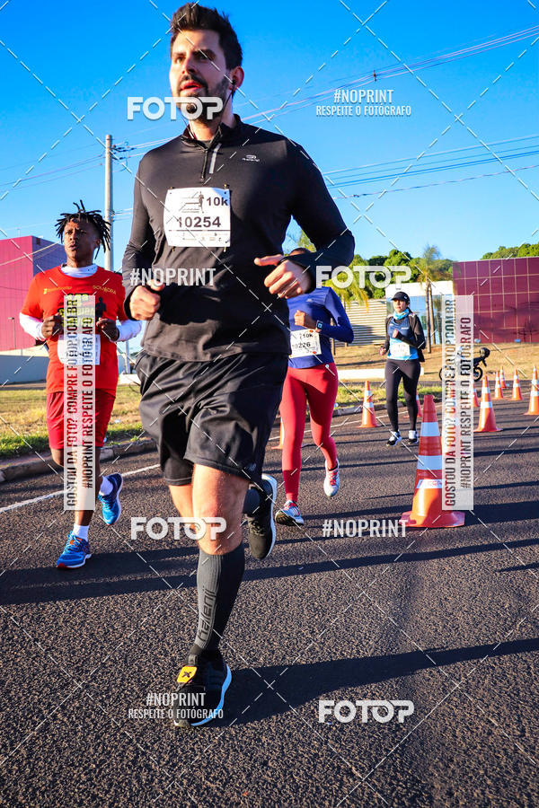 Buy your photos of the event14 Corrida Seven RioPreto Shopping Center on Fotop