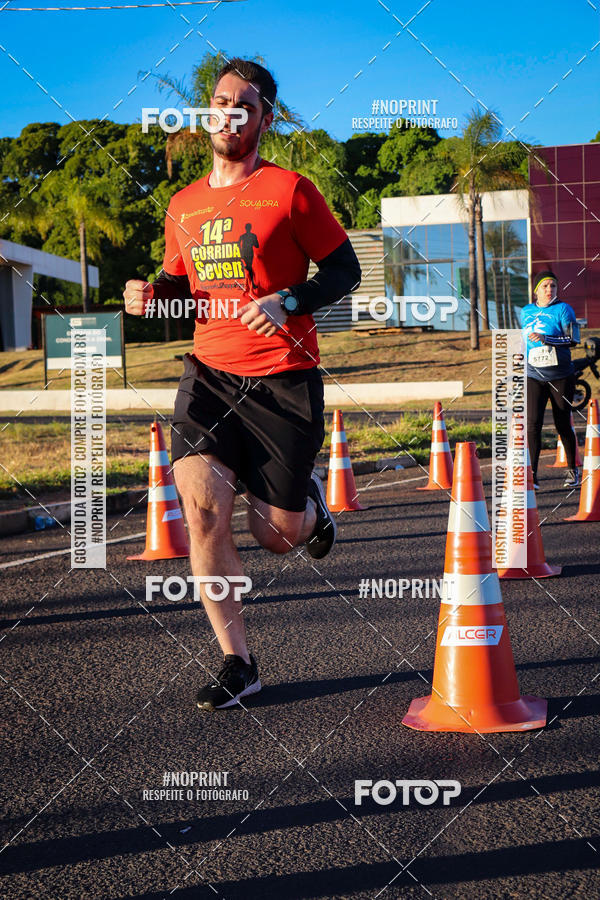 Buy your photos of the event14 Corrida Seven RioPreto Shopping Center on Fotop