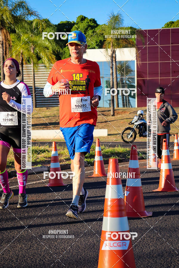 Buy your photos of the event14 Corrida Seven RioPreto Shopping Center on Fotop