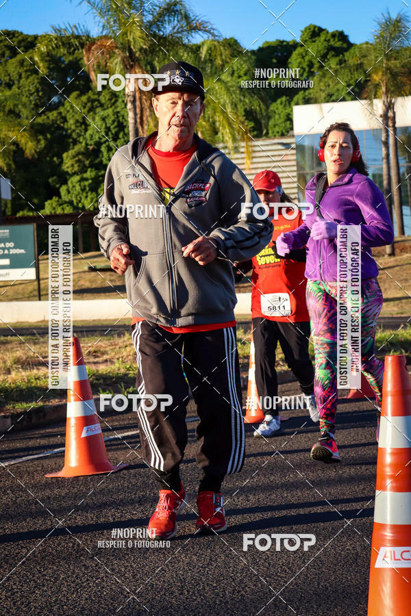 Buy your photos of the event14 Corrida Seven RioPreto Shopping Center on Fotop
