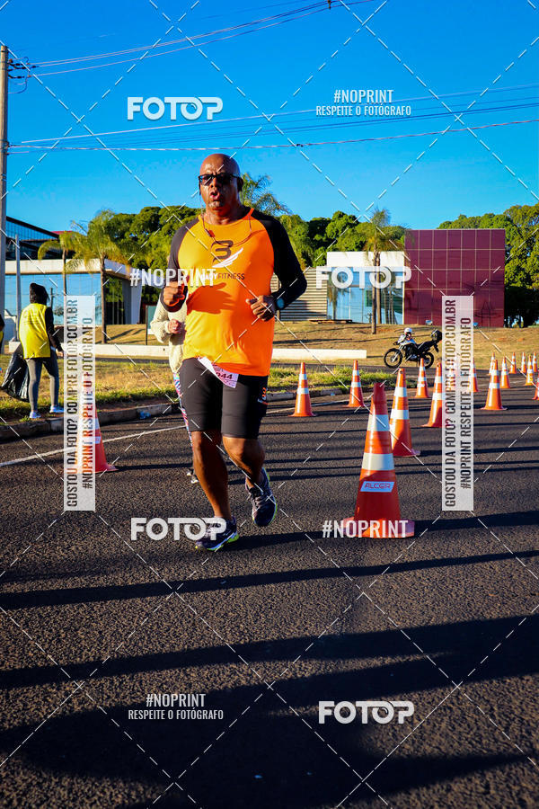 Buy your photos of the event14 Corrida Seven RioPreto Shopping Center on Fotop