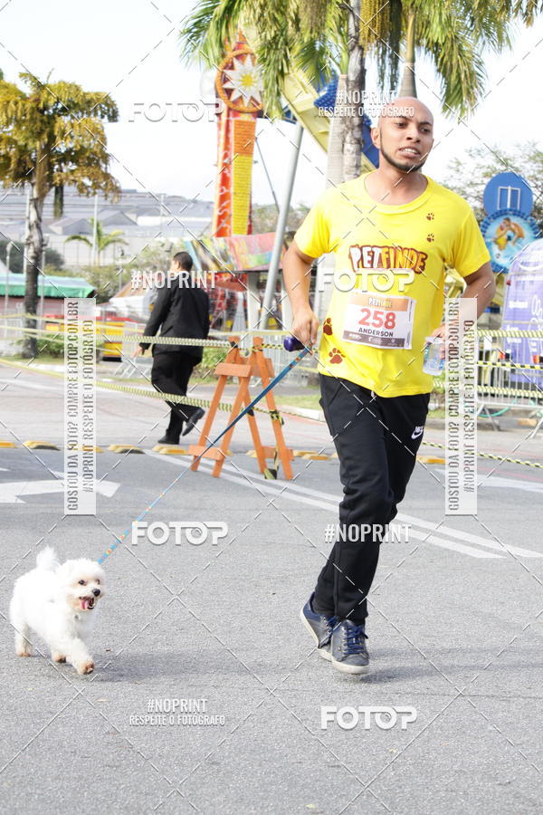Achetez vos photos de l'vnementCorrida Pet Finde sur Fotop