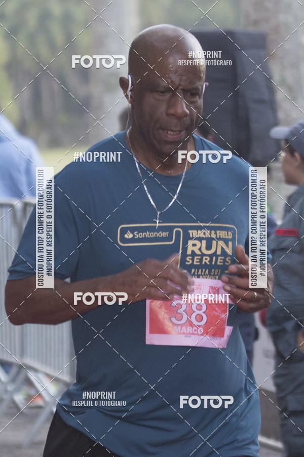 Buy your photos of the eventSANTANDER TRACK&FIELD RUN SERIES - PLAZA SUL/JARDIM BOT�NICO - Equipe ASI on Fotop