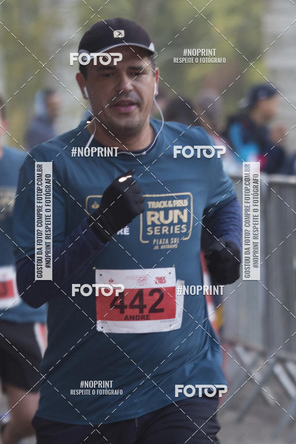 Buy your photos of the eventSANTANDER TRACK&FIELD RUN SERIES - PLAZA SUL/JARDIM BOT�NICO - Equipe ASI on Fotop