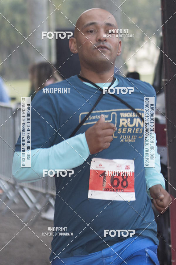 Buy your photos of the eventSANTANDER TRACK&FIELD RUN SERIES - PLAZA SUL/JARDIM BOT�NICO - Equipe ASI on Fotop