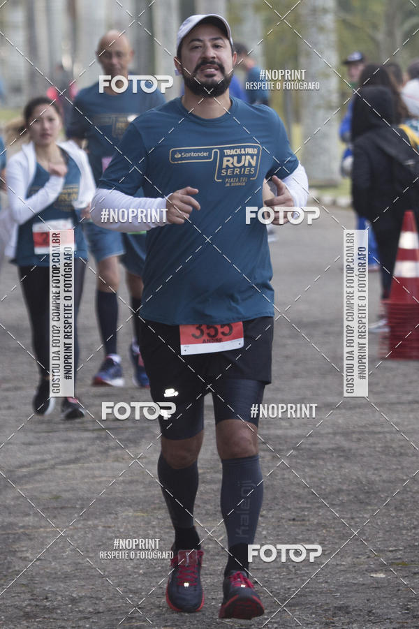 Buy your photos of the eventSANTANDER TRACK&FIELD RUN SERIES - PLAZA SUL/JARDIM BOT�NICO - Equipe ASI on Fotop
