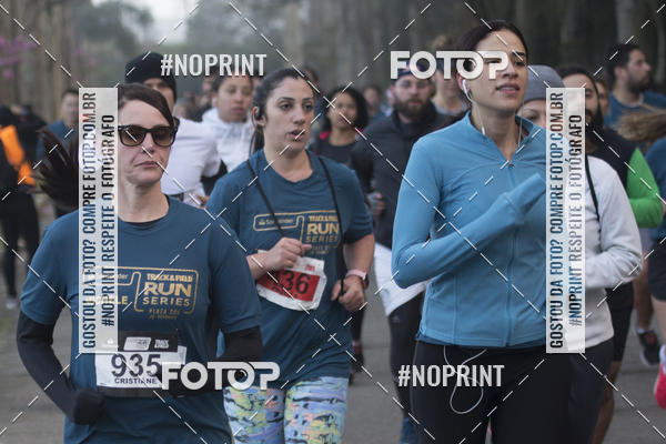 Buy your photos of the eventSANTANDER TRACK&FIELD RUN SERIES - PLAZA SUL/JARDIM BOTNICO - Equipe ASI on Fotop