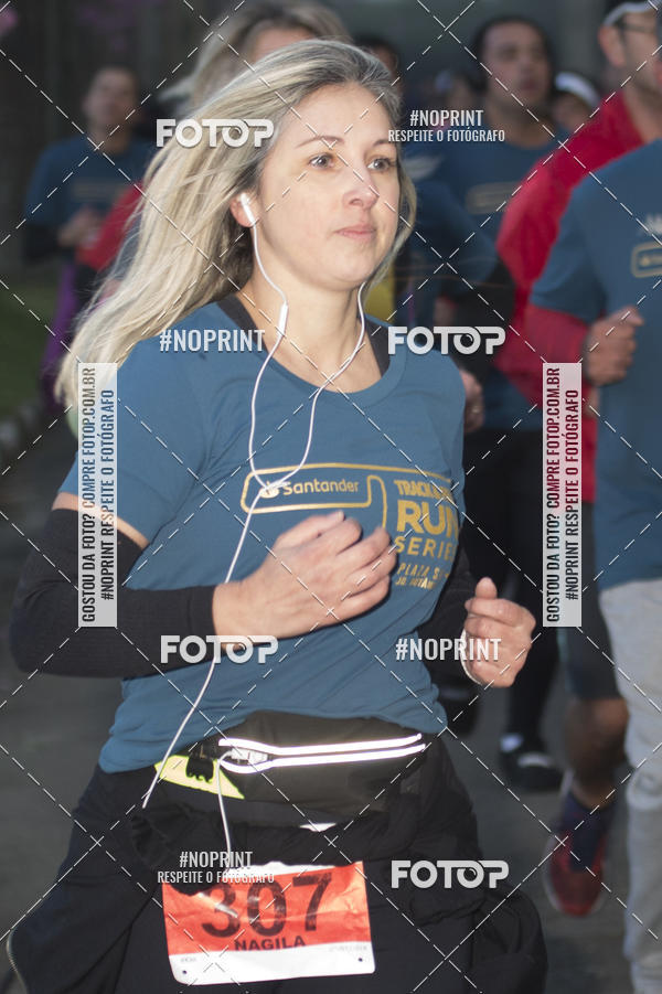 Buy your photos of the eventSANTANDER TRACK&FIELD RUN SERIES - PLAZA SUL/JARDIM BOTNICO - Equipe ASI on Fotop