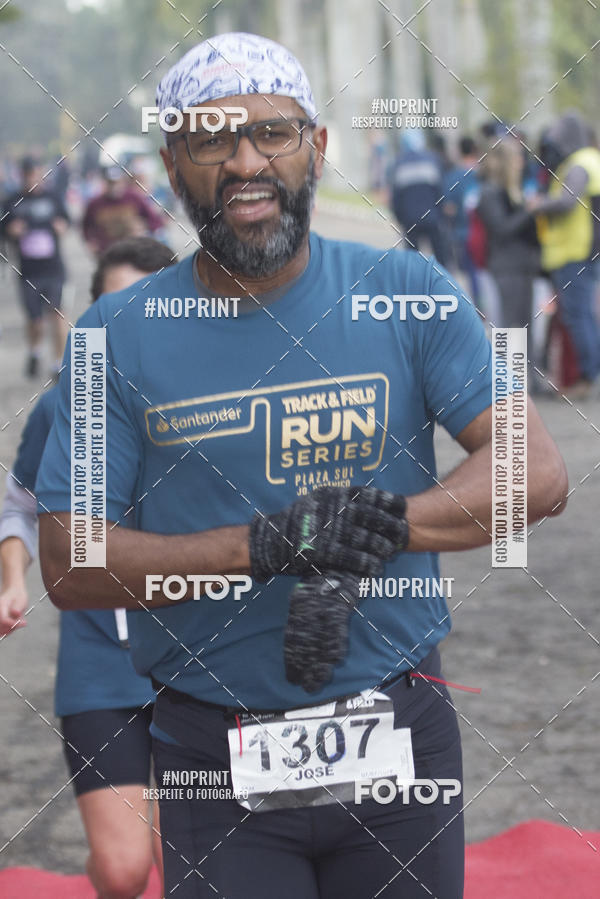 Buy your photos of the eventSANTANDER TRACK&FIELD RUN SERIES - PLAZA SUL/JARDIM BOT�NICO - Equipe ASI on Fotop