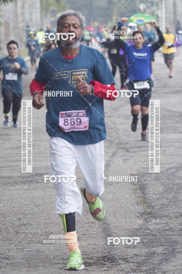 Buy your photos of the eventSANTANDER TRACK&FIELD RUN SERIES - PLAZA SUL/JARDIM BOT�NICO - Equipe ASI on Fotop