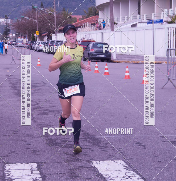 Buy your photos of the eventMeia Maratona Internacional de Peru�be on Fotop